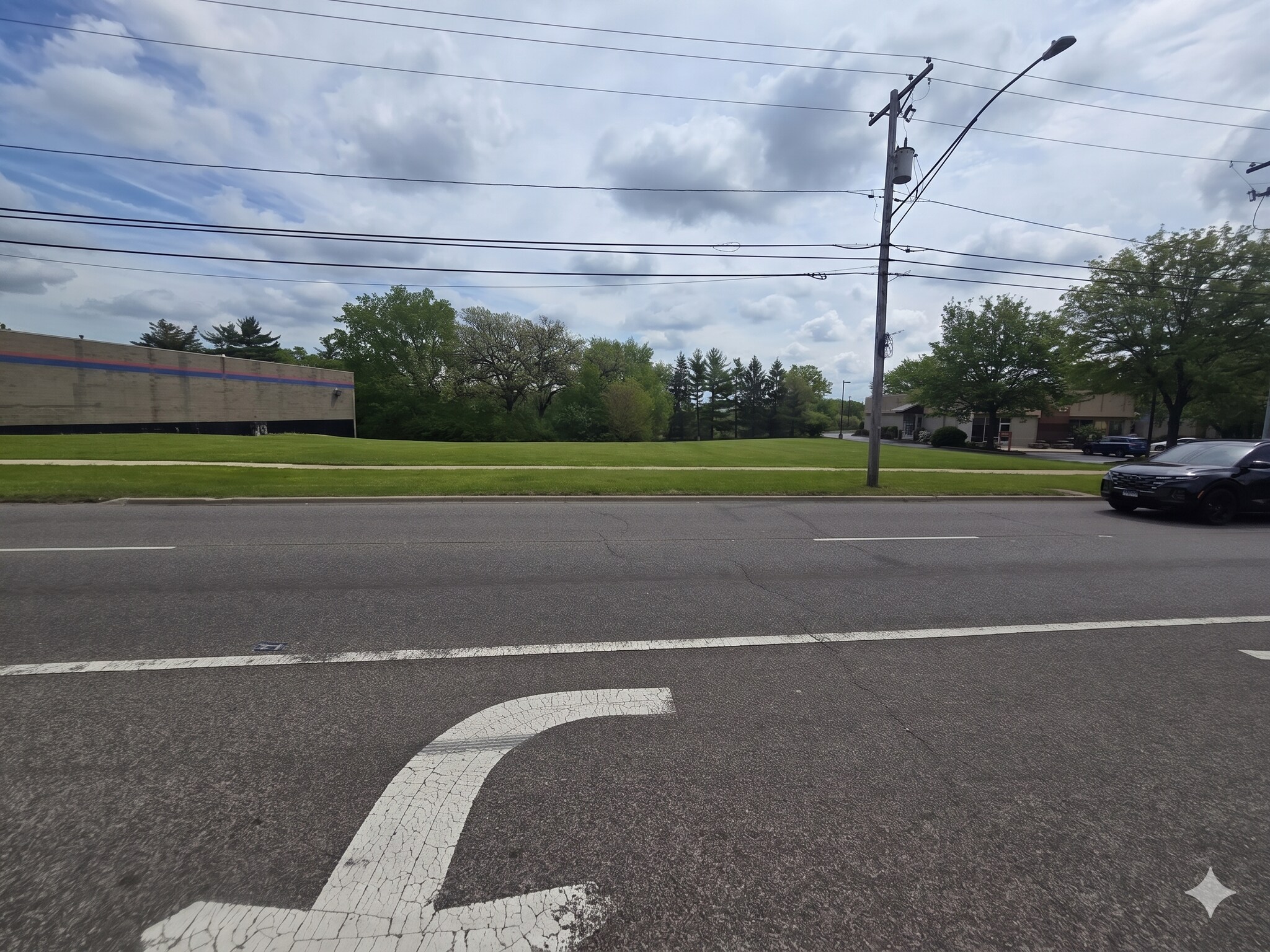 403 S Lincolnway, North Aurora, IL for Sale