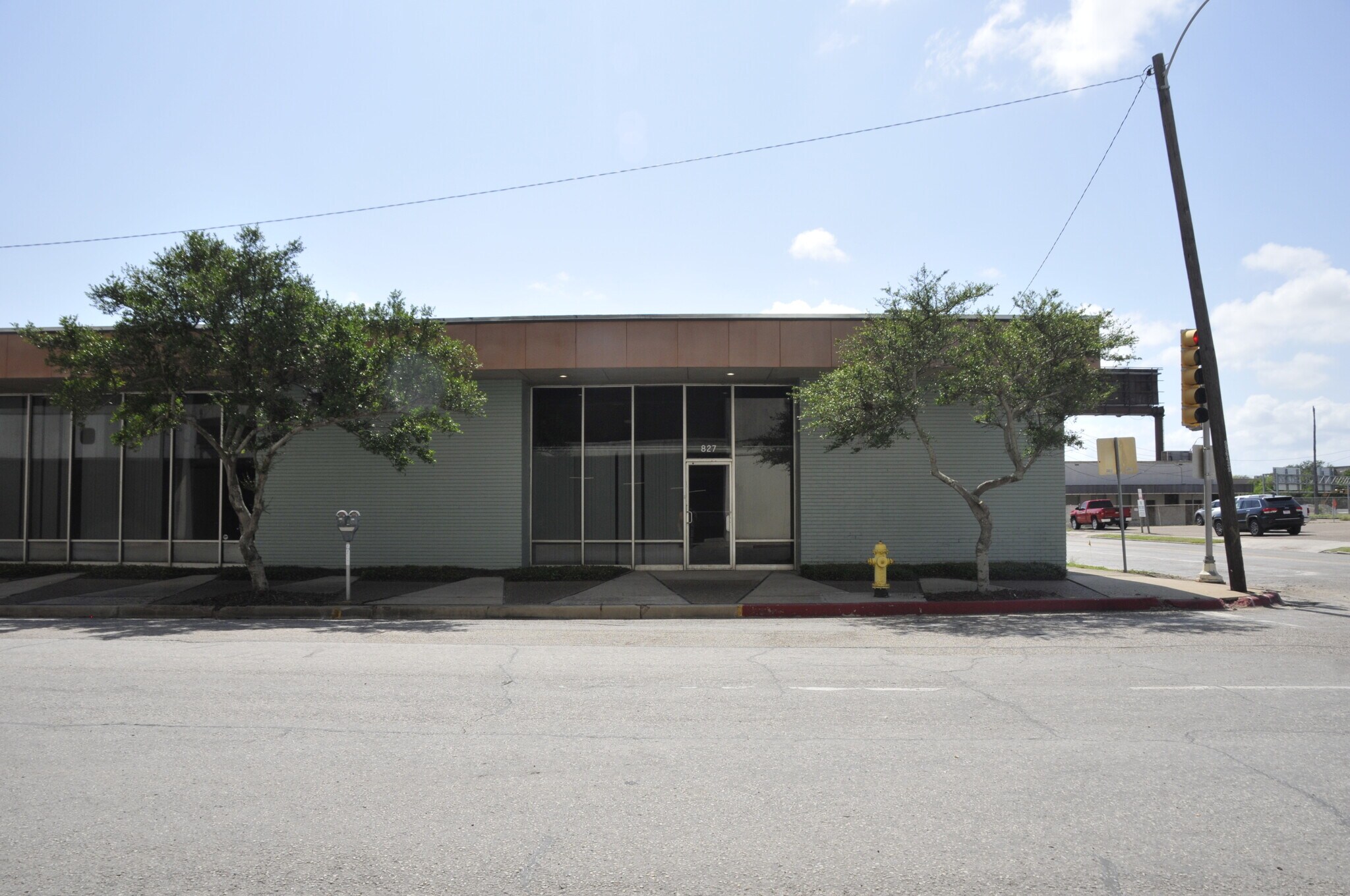 823-827 Tancahua St, Corpus Christi, TX for Rent