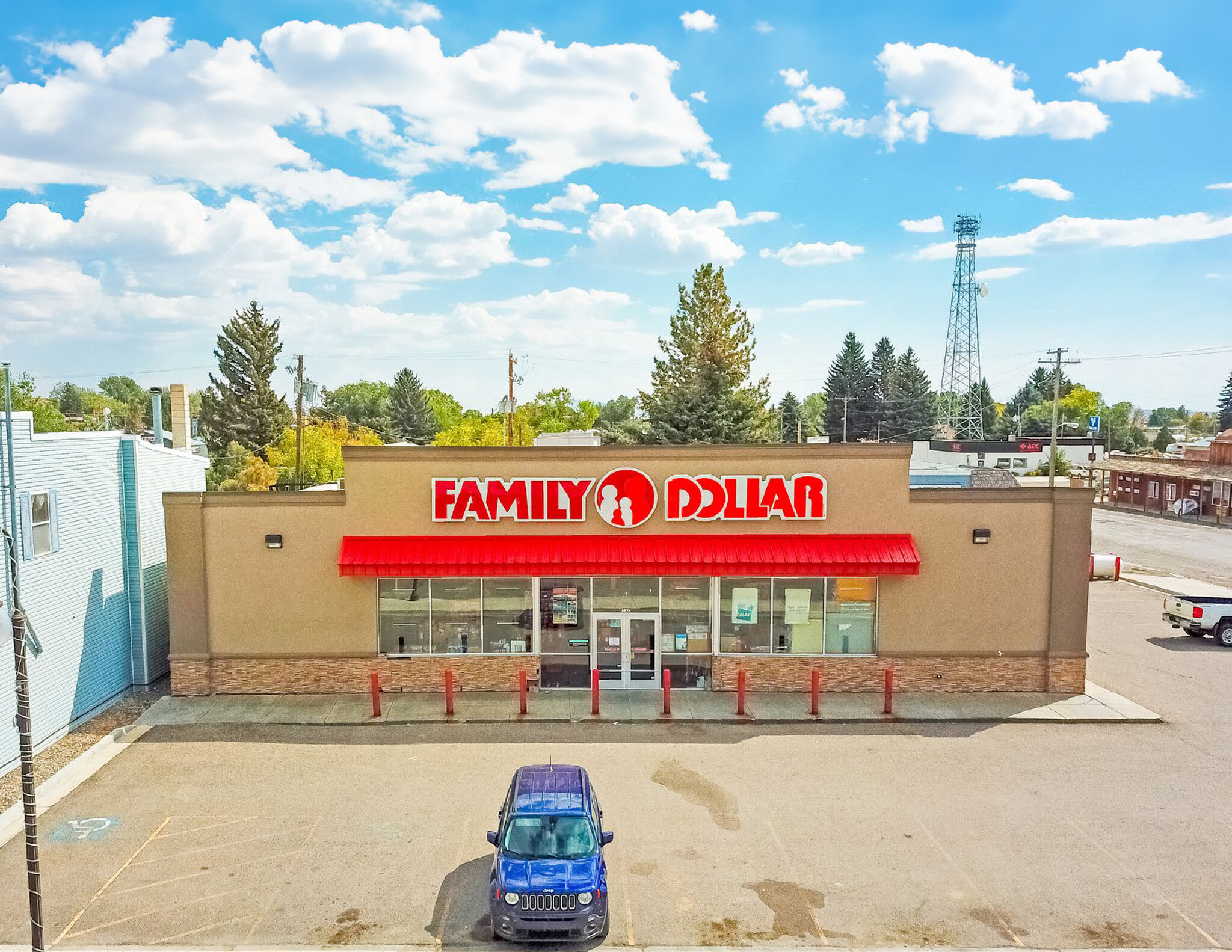 157 W Grand Ave, Arco, ID for Sale