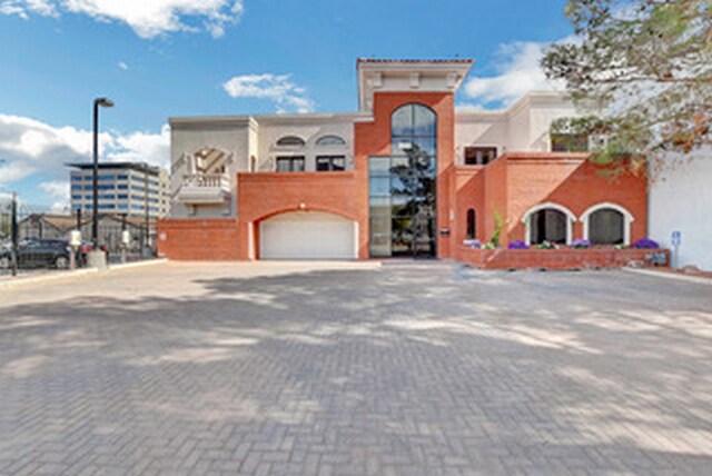 317 S 6th St, Las Vegas, NV for Sale