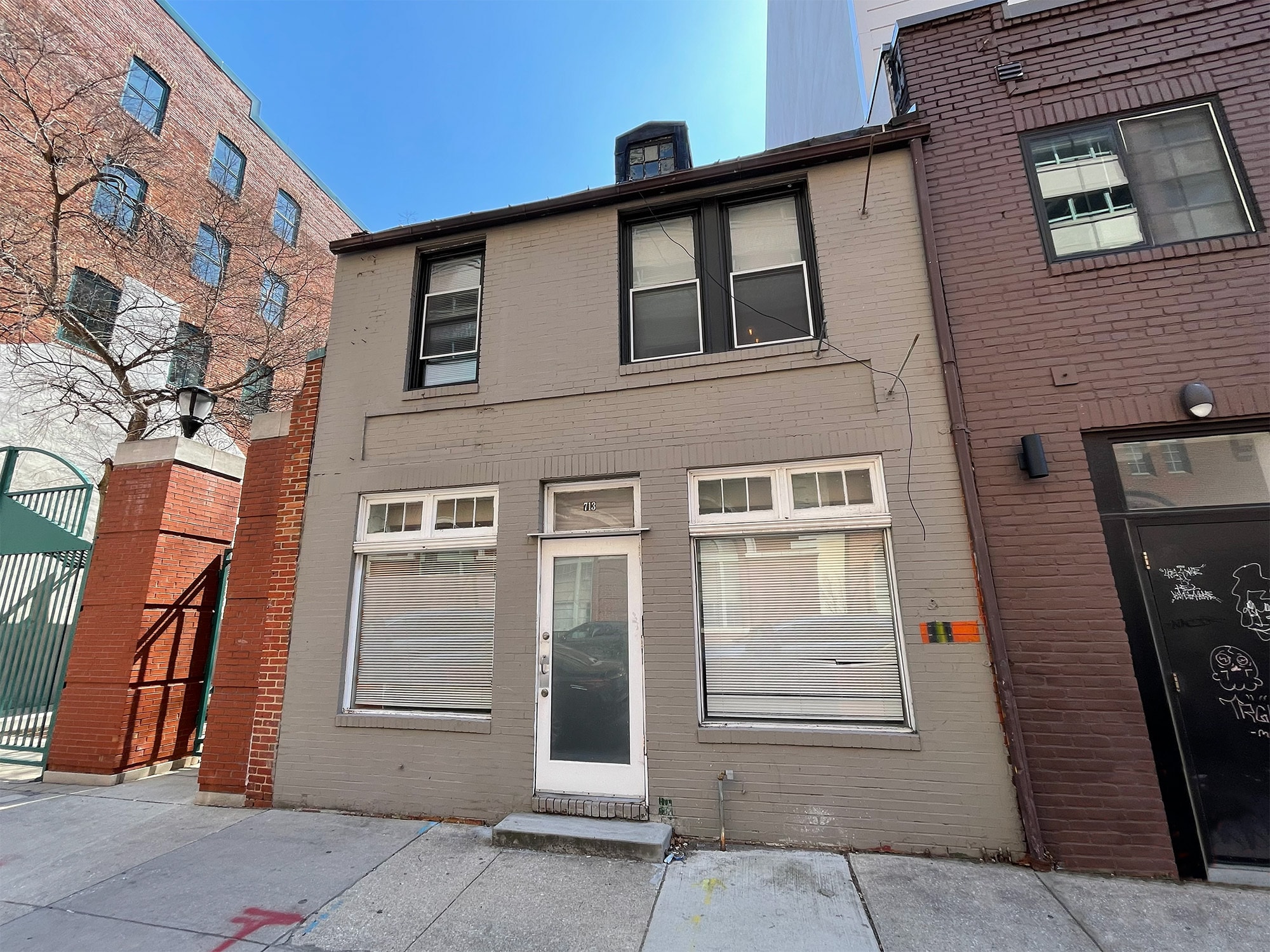 713 Pratt St, Baltimore, MD for Sale