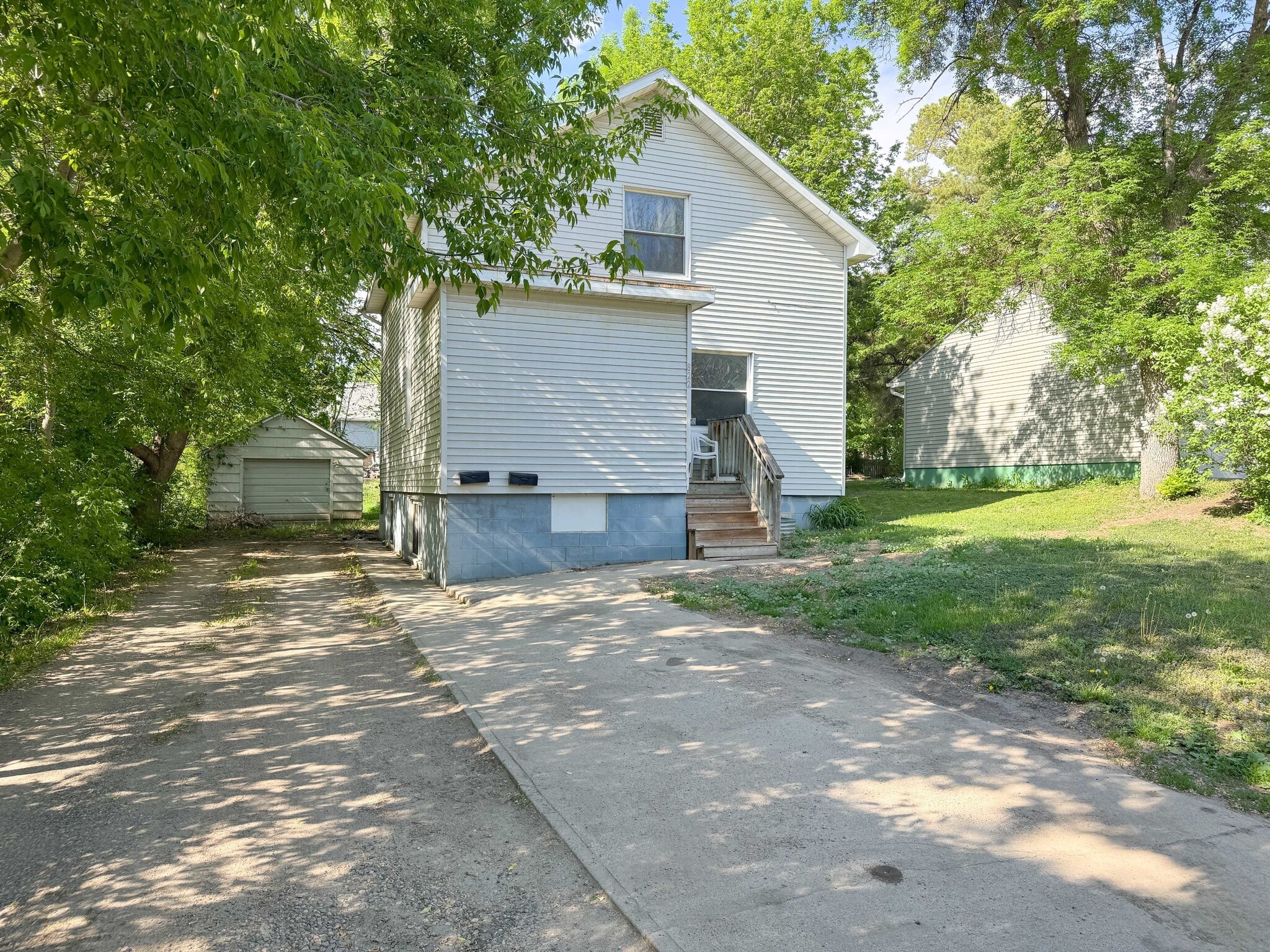 822 W Maple Ave, Fergus Falls, MN for Sale
