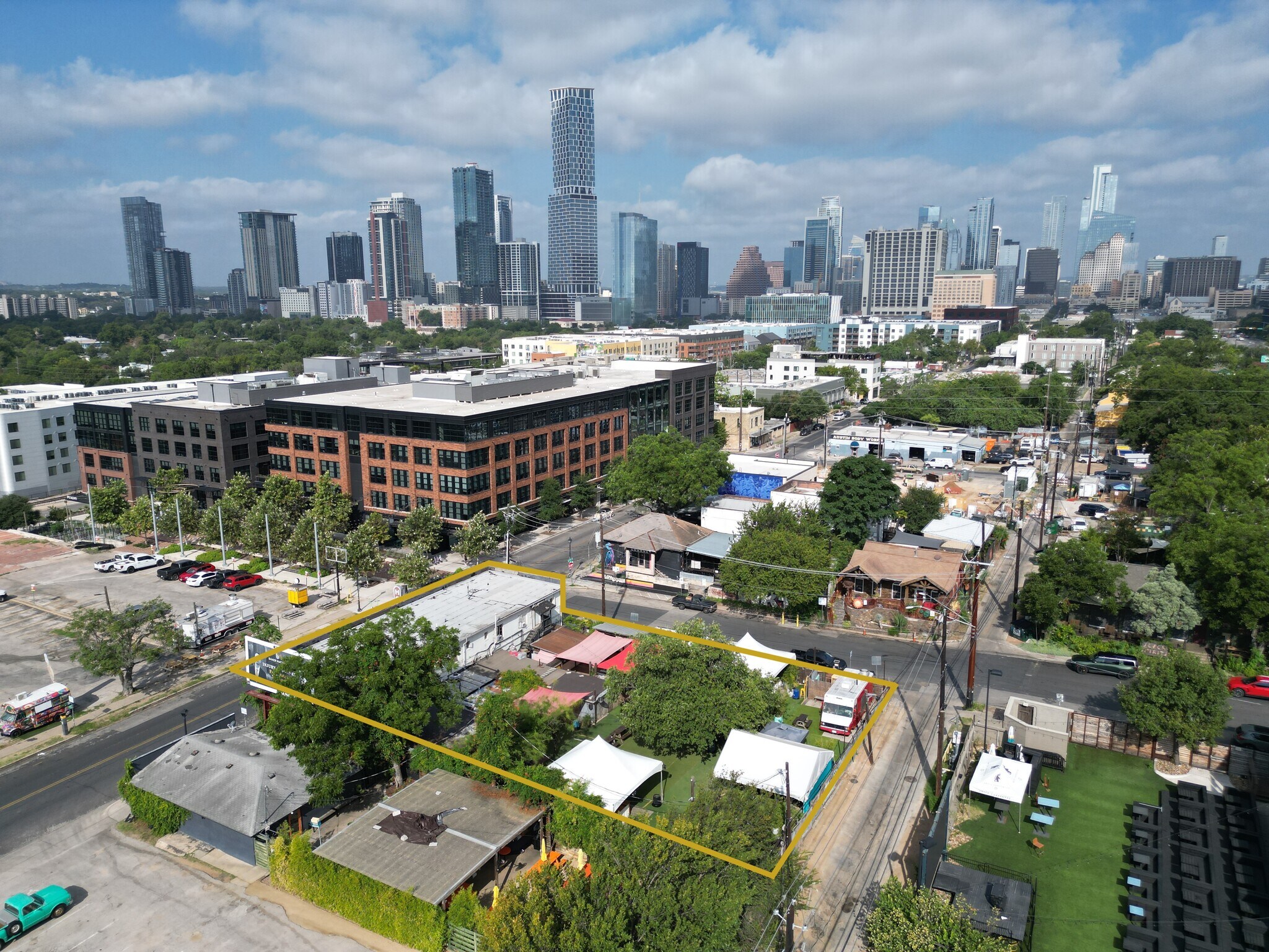 1500 E 6th St, Austin, TX for Sale