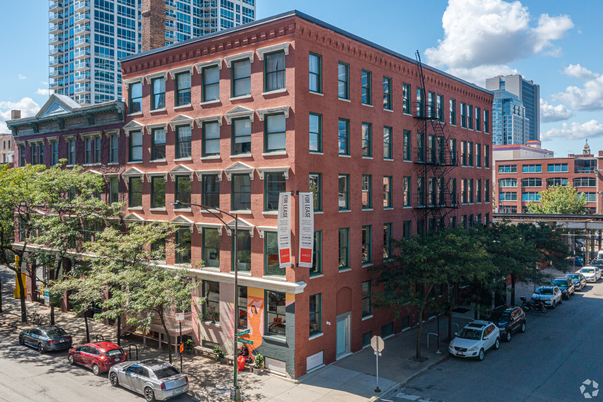 303 W Institute Pl, Chicago, IL for Rent