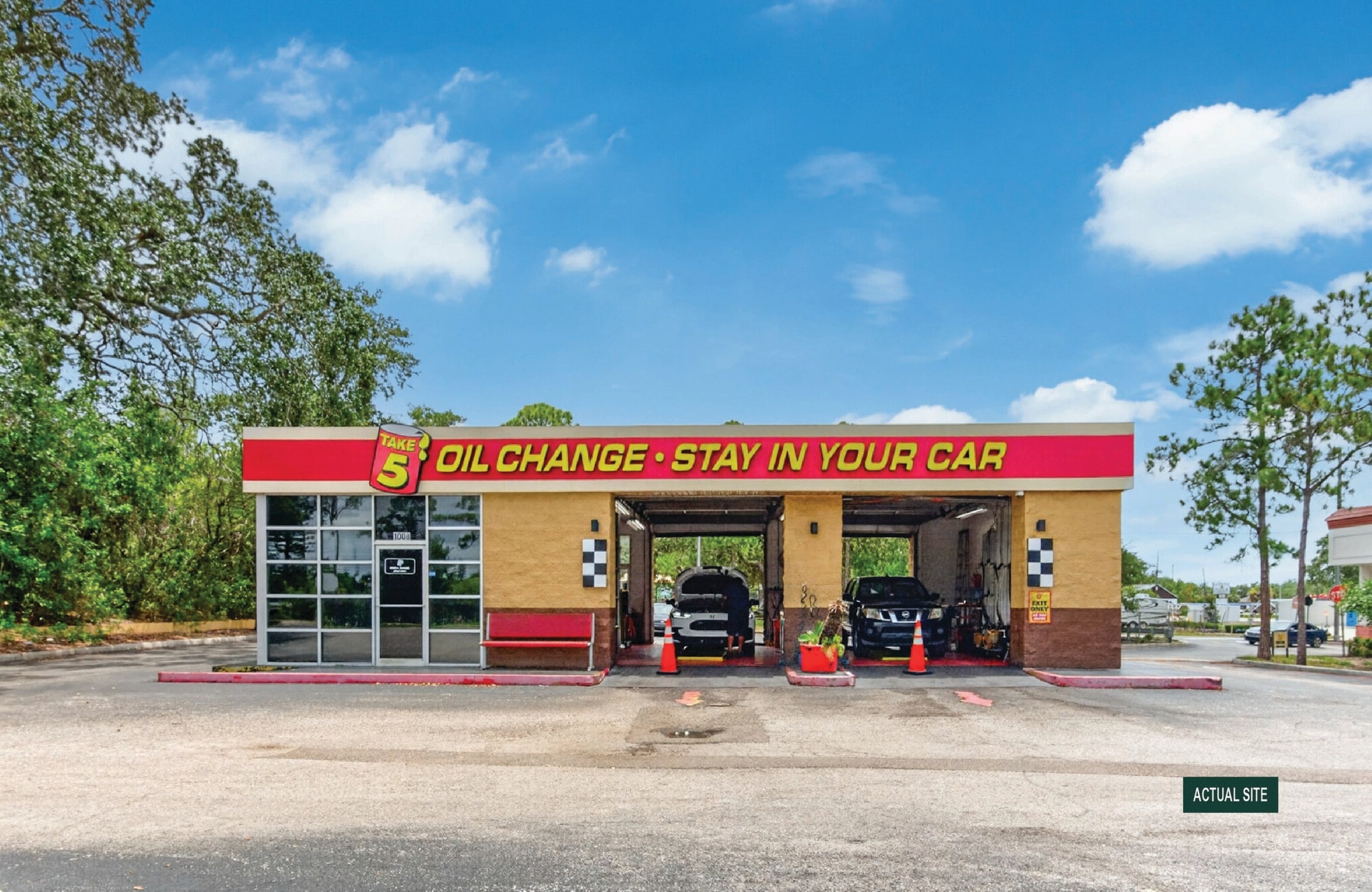 1008 E Tarpon Ave, Tarpon Springs, FL for Sale