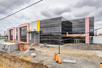 Laval, QC Warehouse - 260 Rue Jacques