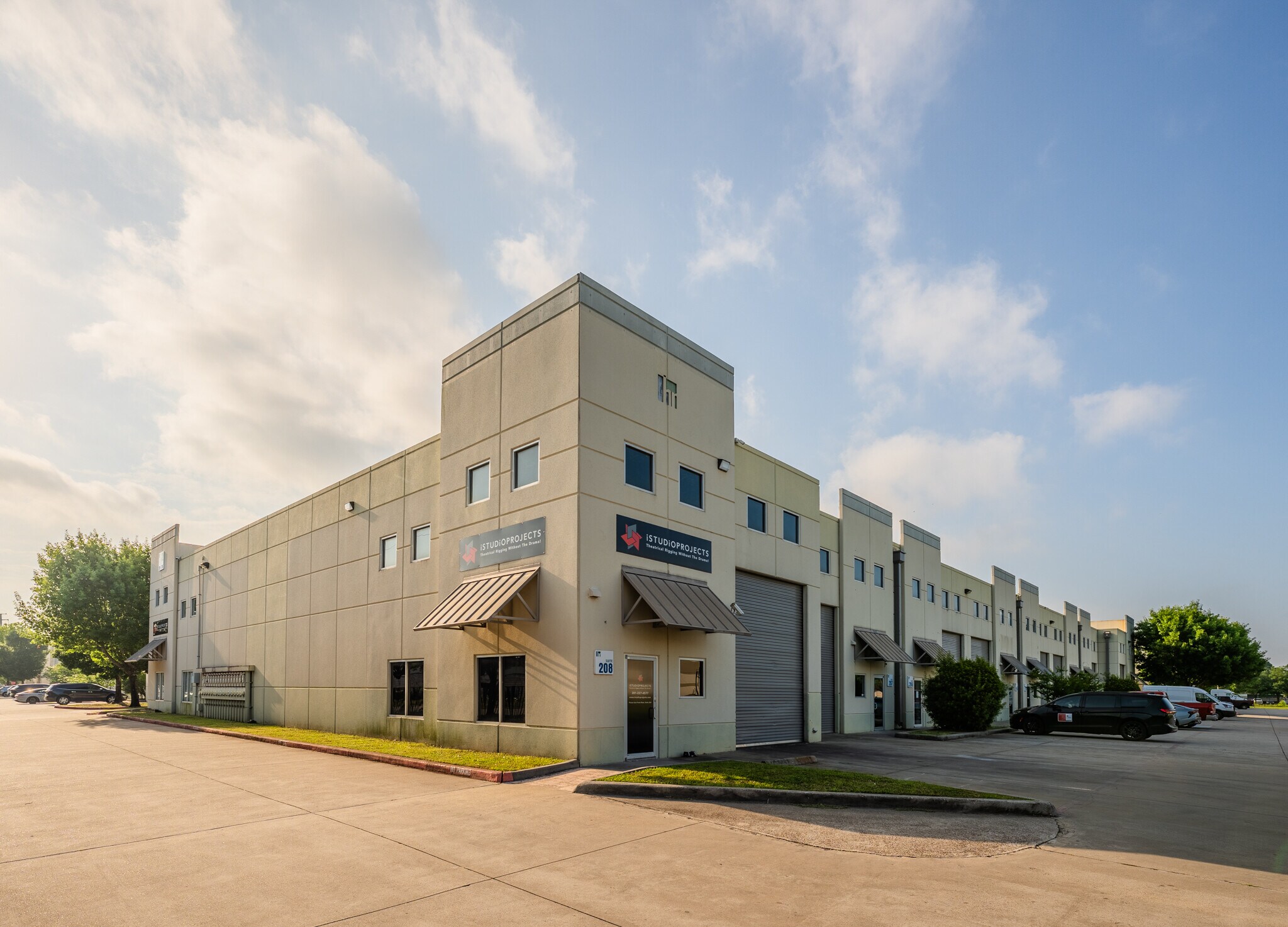 5750 N Sam Houston Pky E, Houston, TX for Rent