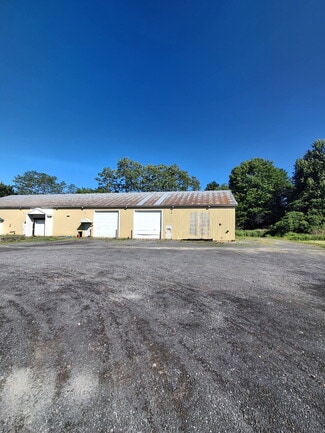 Oswego, NY Retail - 755 E Seneca St Oswego, NY Retail - 755 E Seneca St