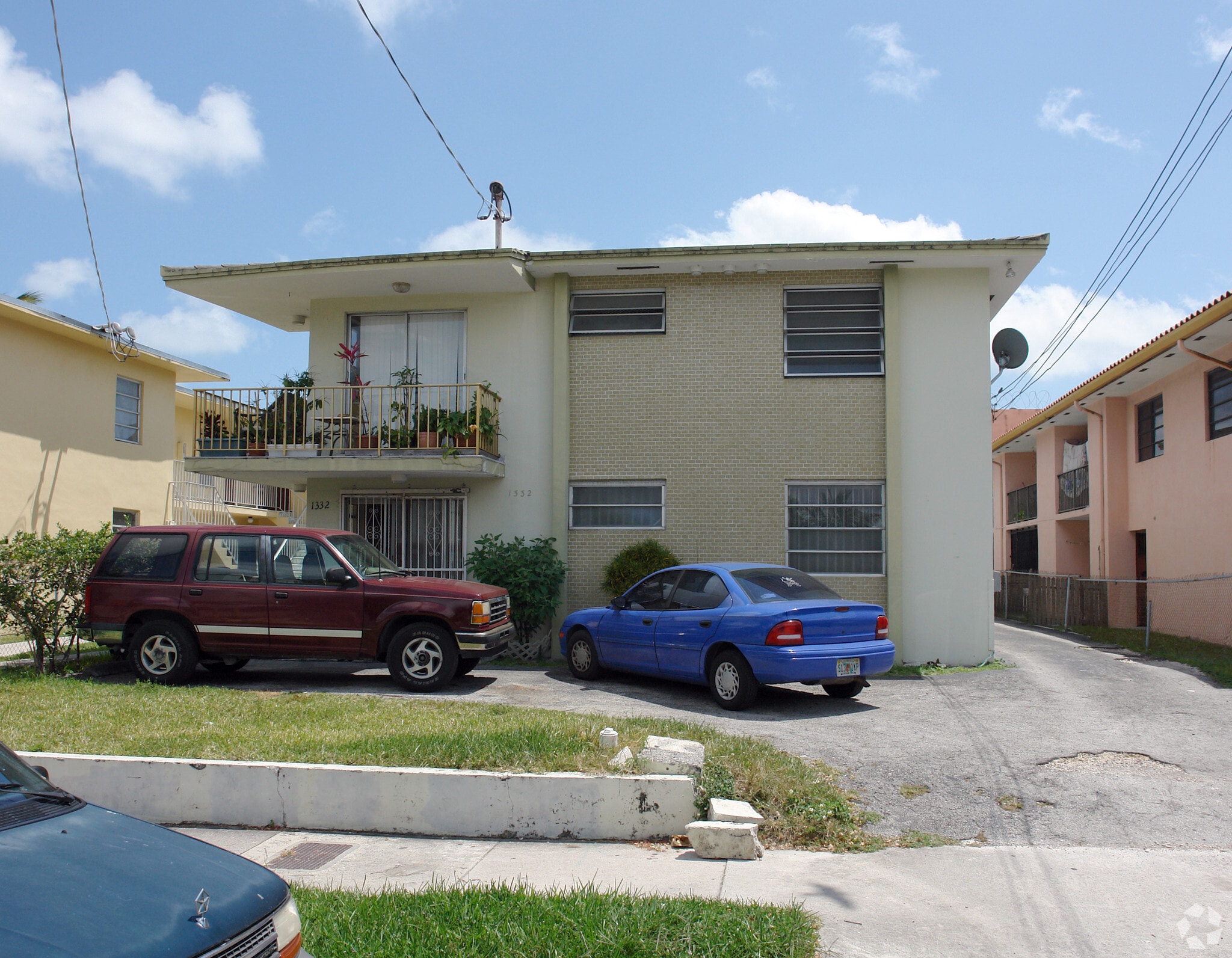 1332 SW 2nd St, Miami, FL for Sale