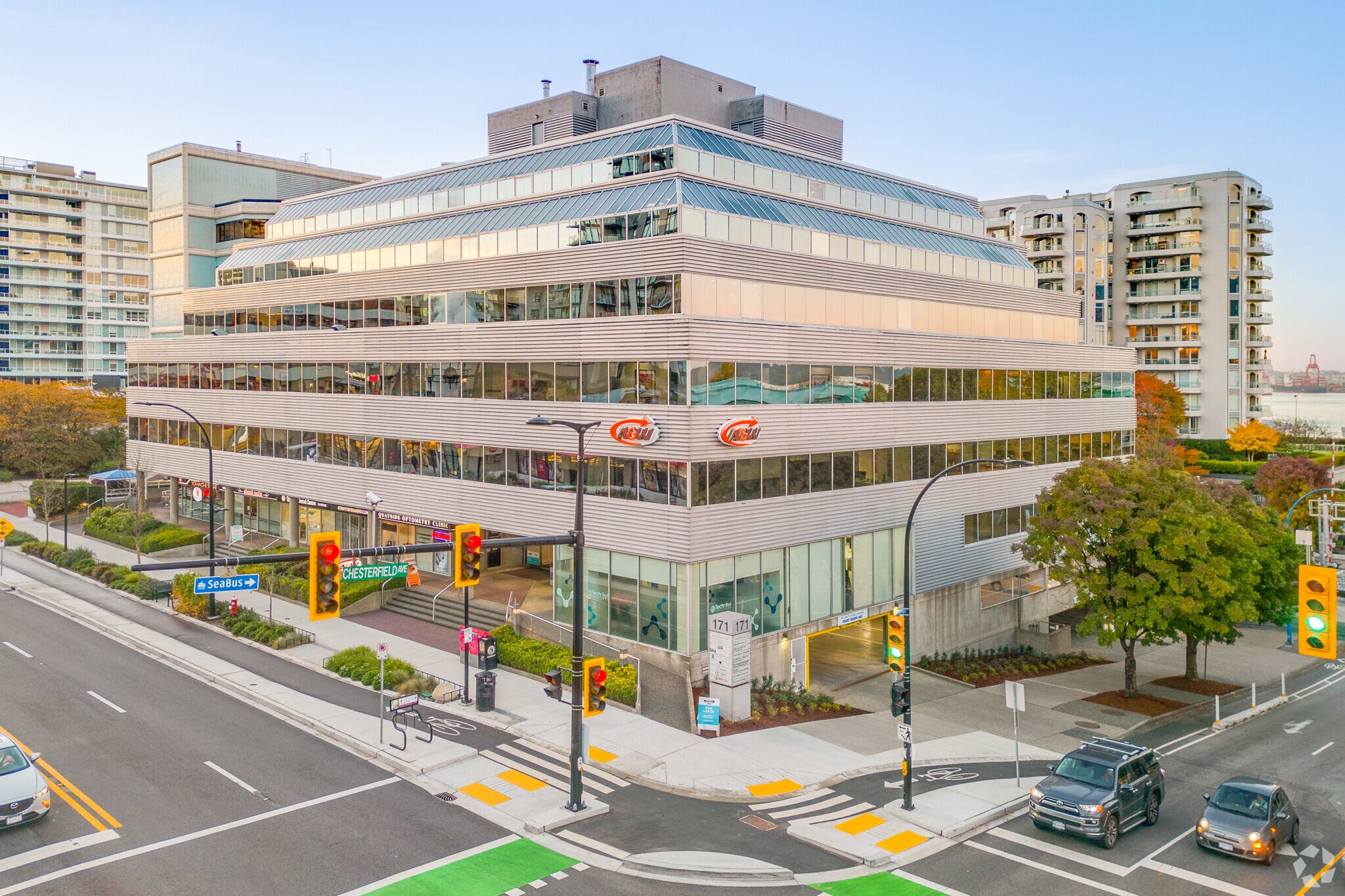 171 W Esplanade, North Vancouver, BC for Rent