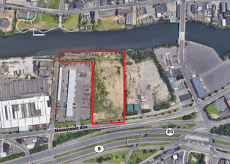 Bridgeport, CT Commercial Land - 522 Housatonic Ave