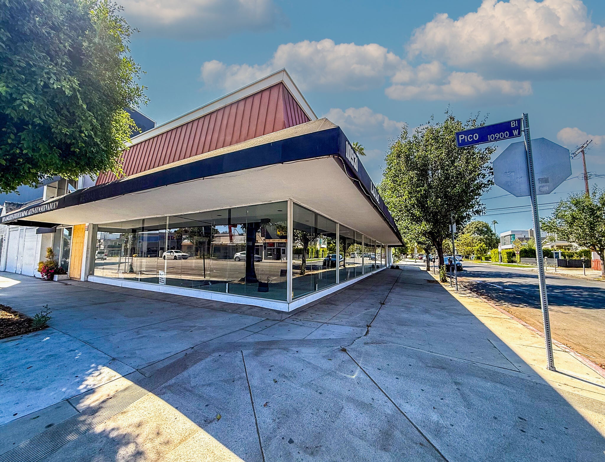 10931 W Pico Blvd, Los Angeles, CA for Sale