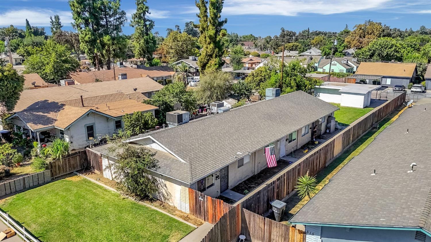 313 N Giddings St, Visalia, CA for Sale