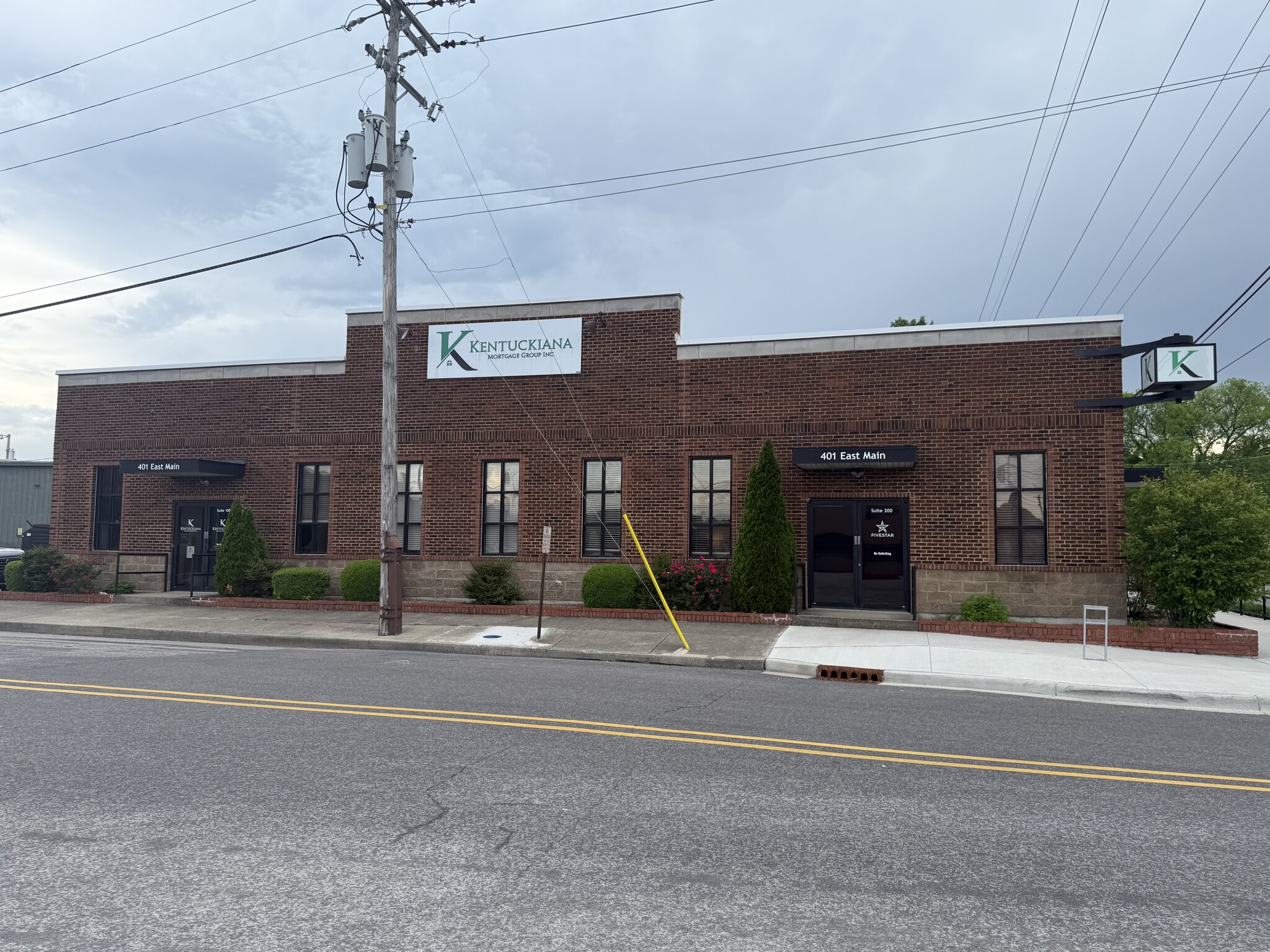 401 E Main St, New Albany, IN for Rent