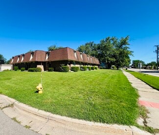 Holland, MI Apartments - 956 Lincoln Ave