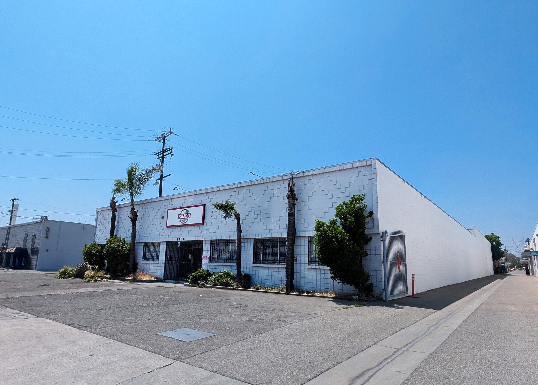 11619 Pendleton St, Sun Valley, CA for Rent