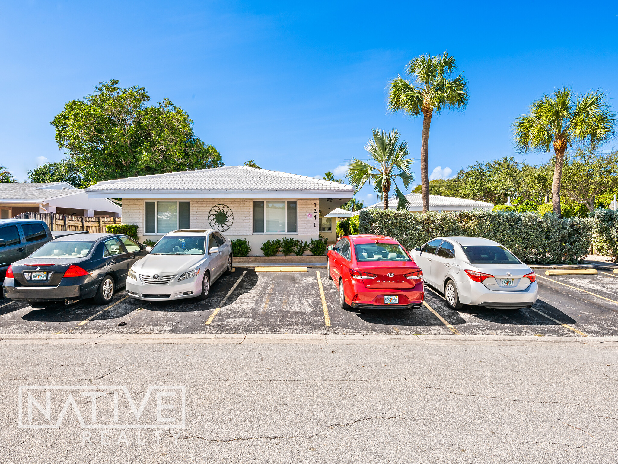 1241 NE 16th Ter, Fort Lauderdale, FL for Sale