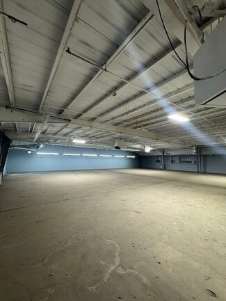 Montclair, CA Industrial - 5425 E State St