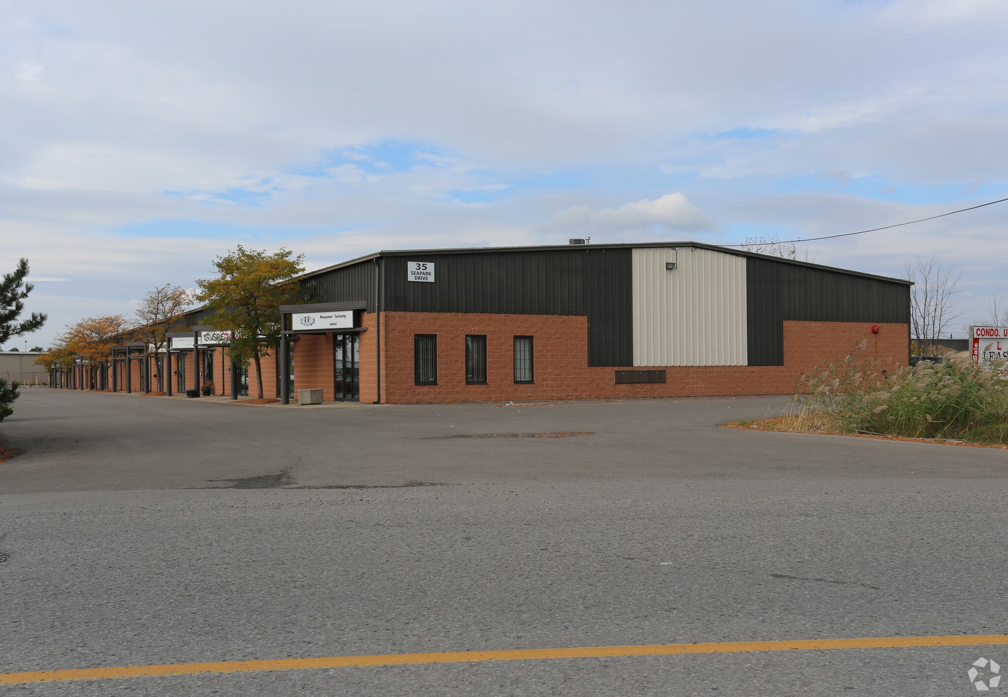 35 Seapark Dr, St Catharines, ON for Rent