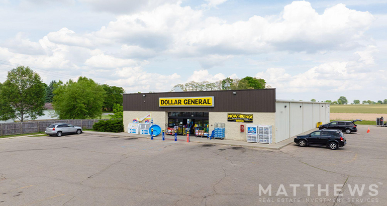 305 S Main St, Pleasant Hill, OH for Sale