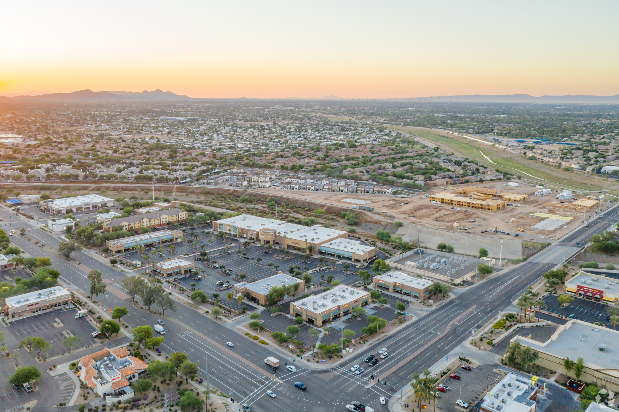 N 75th Ave @ W Bell Rd, Peoria, AZ for Rent