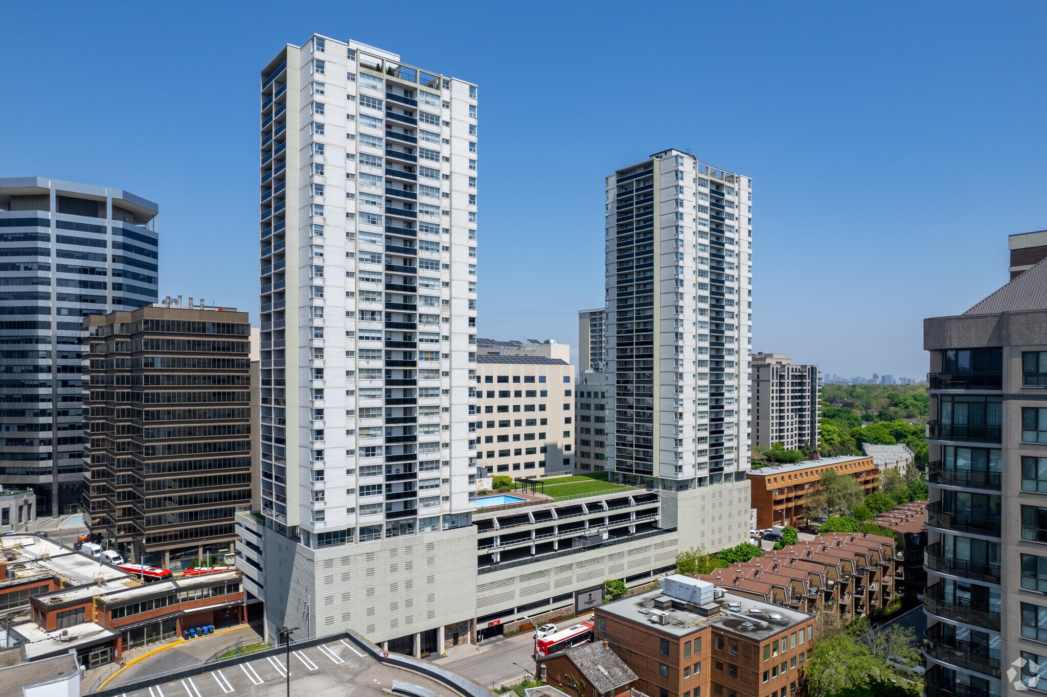 40-60 Pleasant Blvd, Toronto, ON for Rent