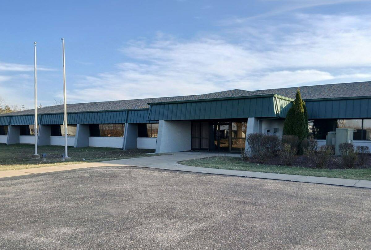 410 E 1st St S, Wright City, MO for Sale