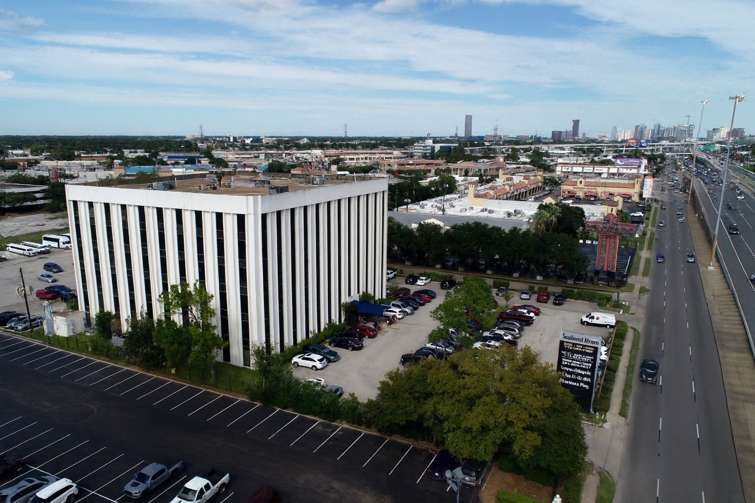 6776 Southwest Fwy, Houston, TX for Sale