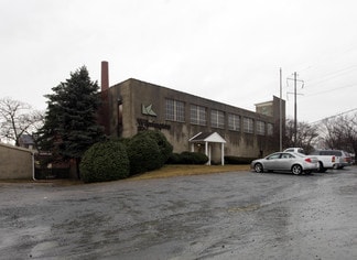 New Castle, DE Office/Retail, Industrial - 700 Washington St