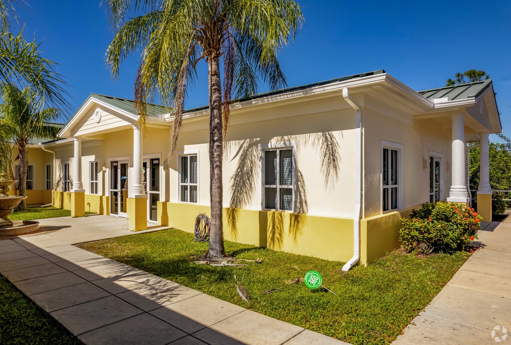 5586 Broadcast Ct, Lakewood Ranch, FL for Rent
