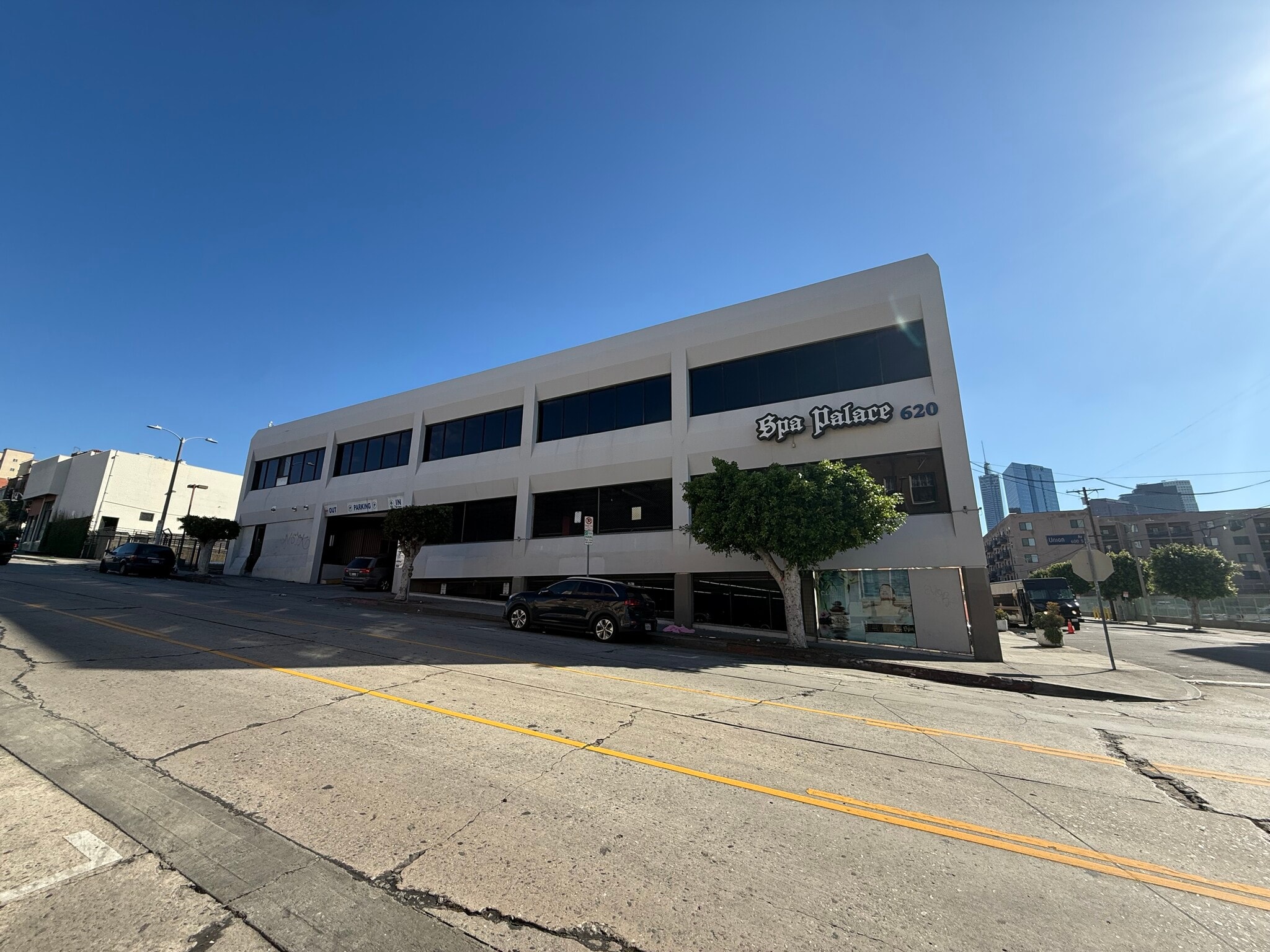 620 S Union Ave, Los Angeles, CA for Sale