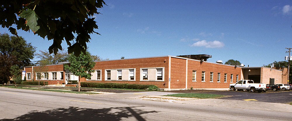 8035 Austin Ave, Morton Grove, IL for Rent