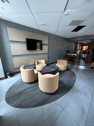 Boston, MA Retail - 95 Kneeland St Boston, MA Retail - 95 Kneeland St