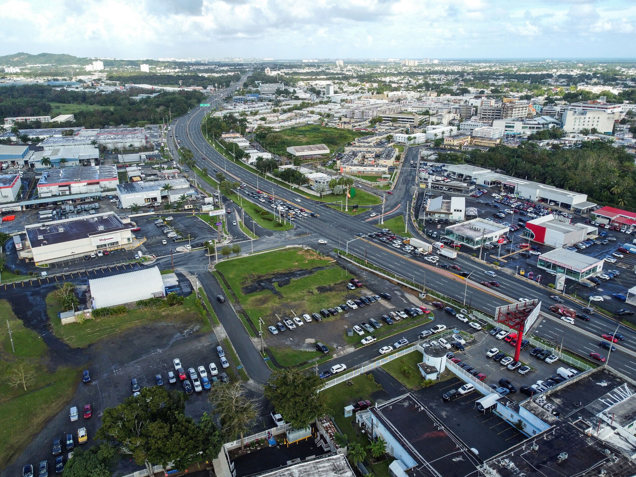 PR-3 Km 10.6, Carolina, PR  for Rent