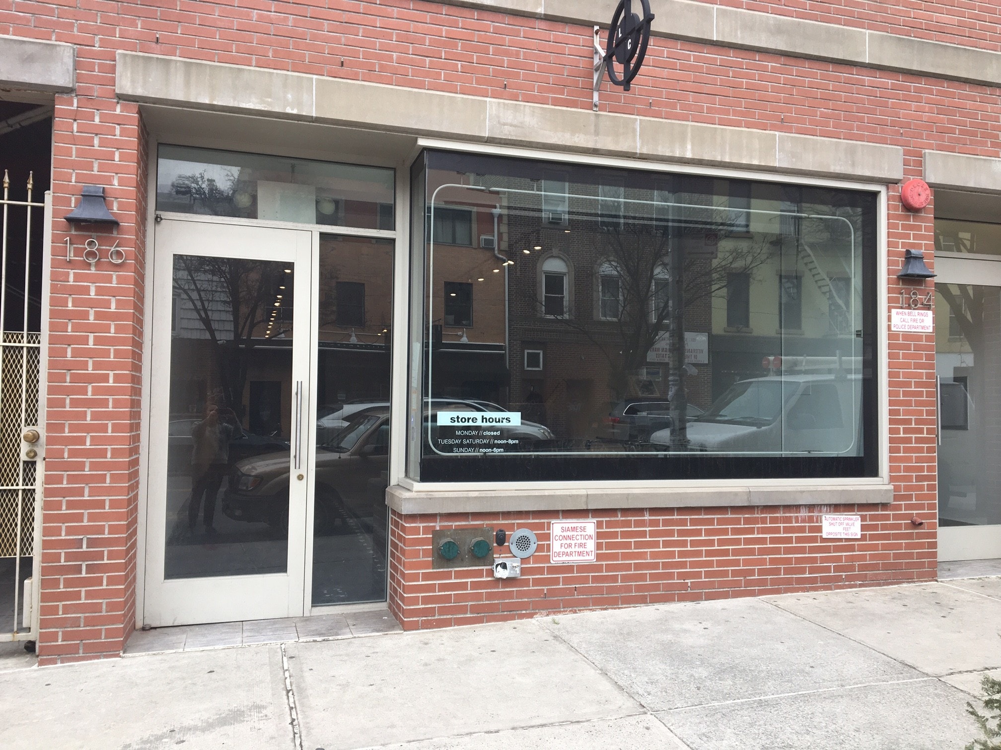 186 Grand St, Brooklyn, NY for Rent