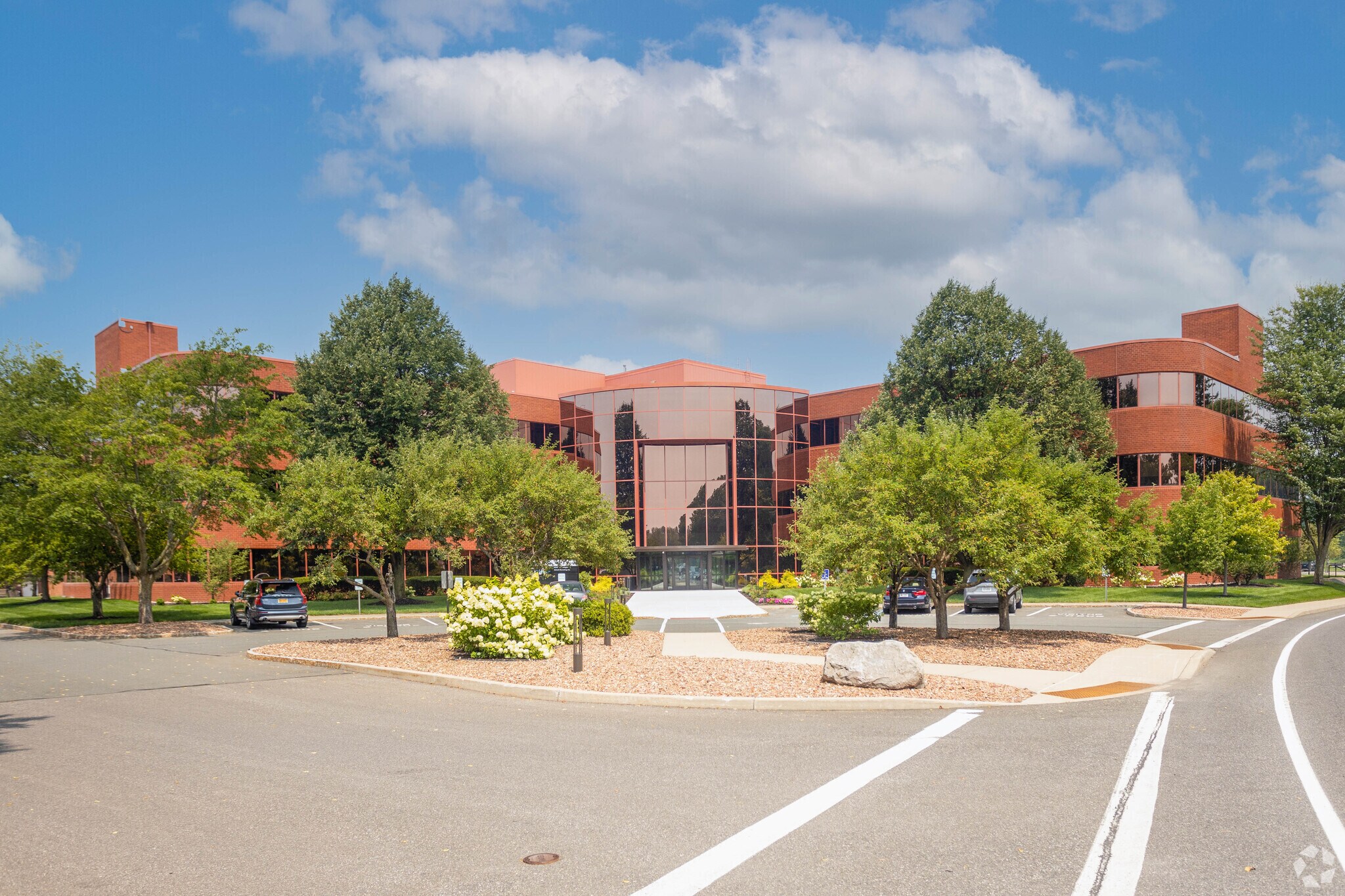 3 Winners Cir, Albany, NY for Rent