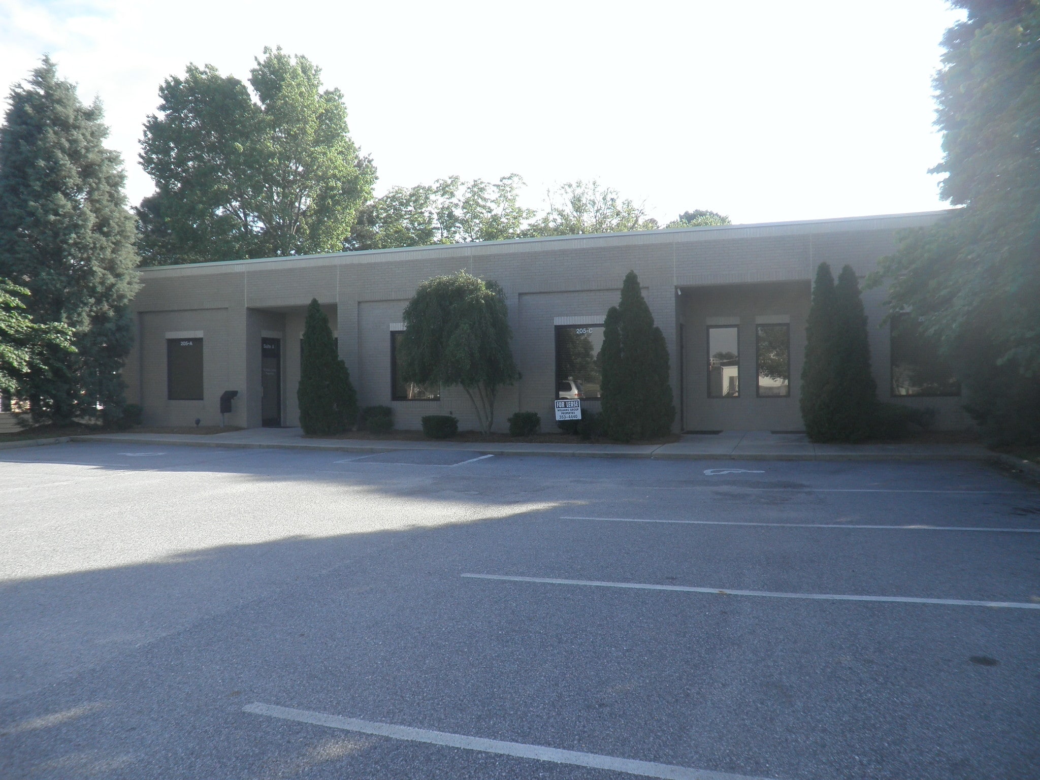 205 Plaza Dr, Greenville, NC for Rent