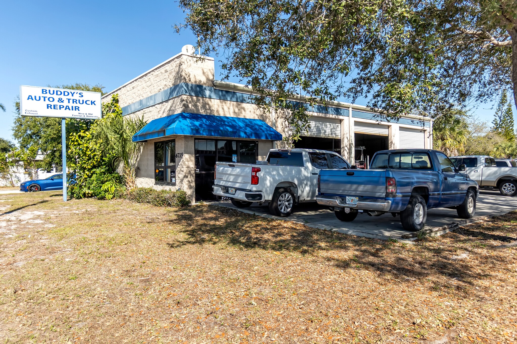 6735 14th St, Bradenton, FL for Sale