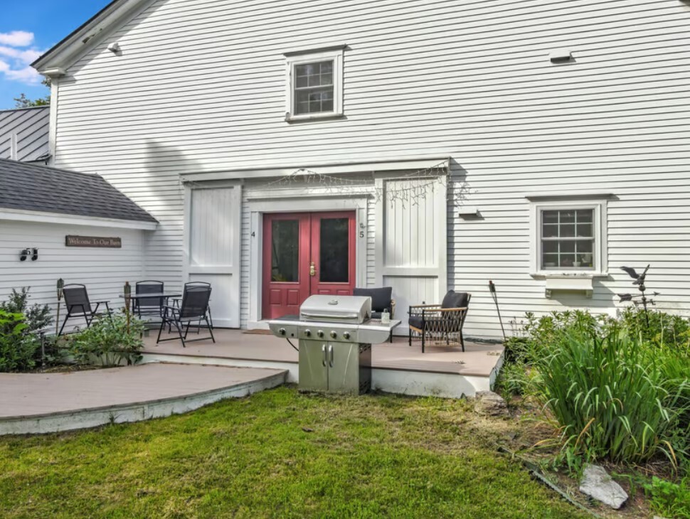 57 Winter St, Topsham, ME for Sale