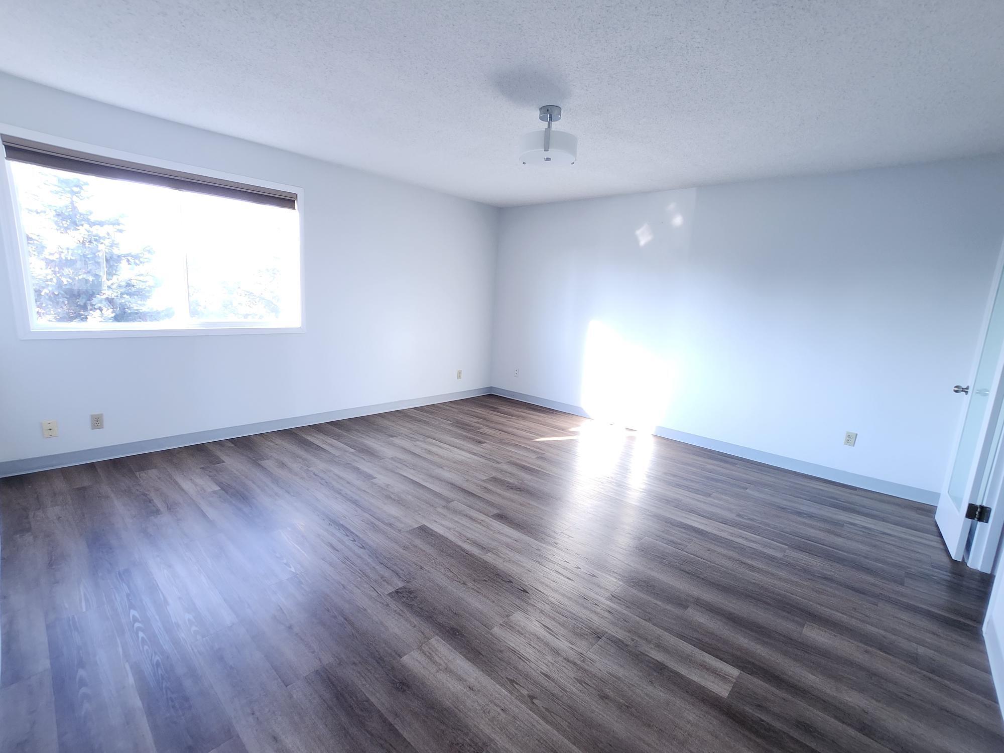 5000 50 St, Beaumont, AB for Rent