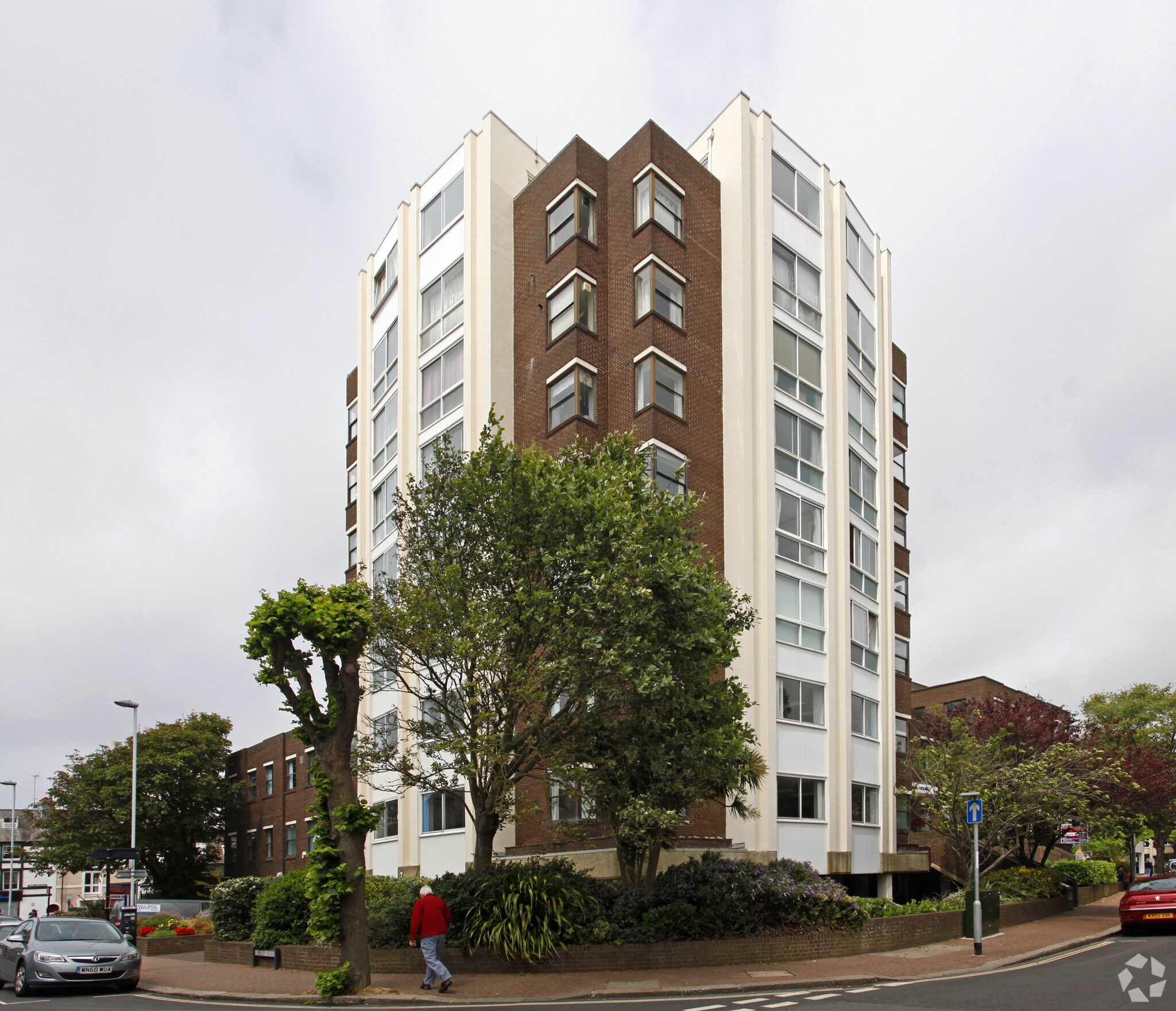 3 Liverpool Gdns, Worthing, WSX for Rent