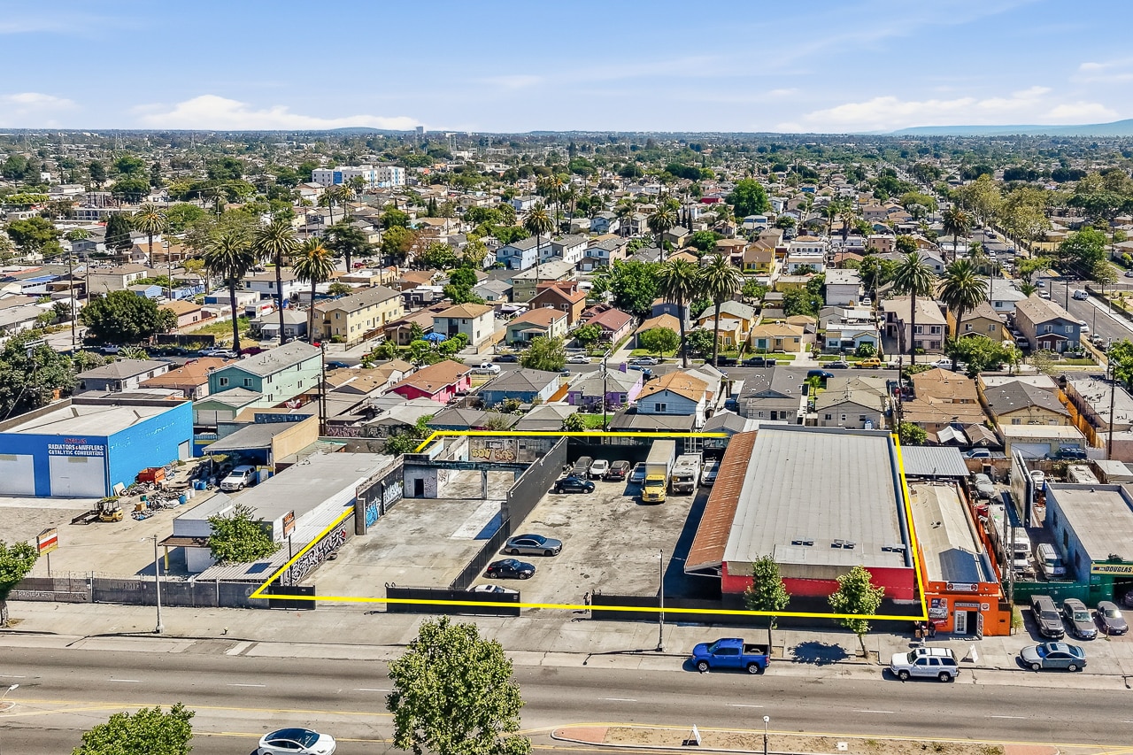 818-828 E Manchester Ave, Los Angeles, CA for Sale