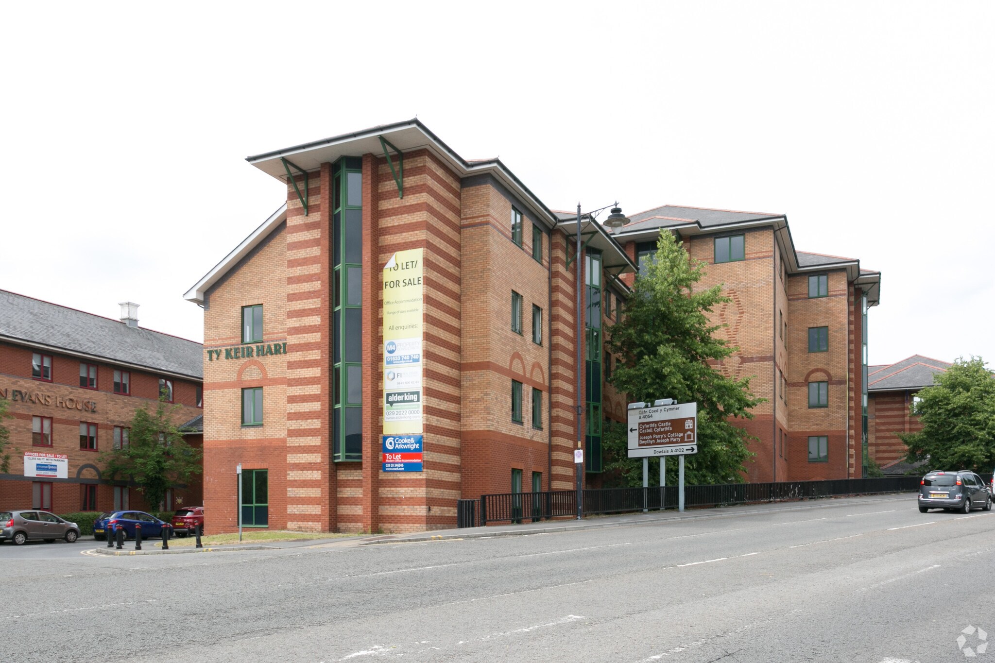 Avenue De Clichy @ Riverside Court, Merthyr Tydfil, MGN for Rent