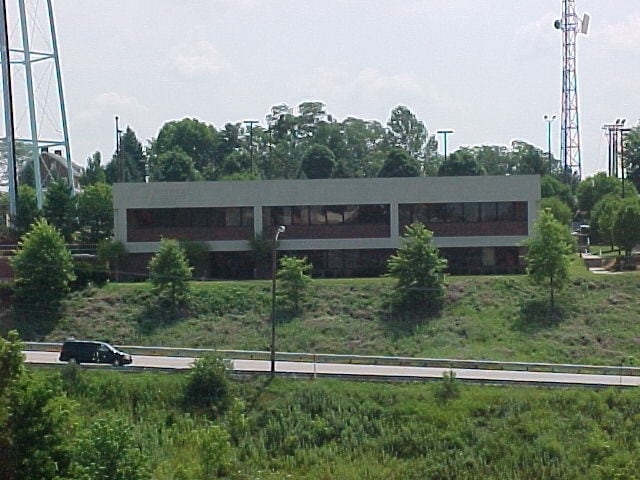 110 John Scott Hwy, Steubenville, OH for Rent