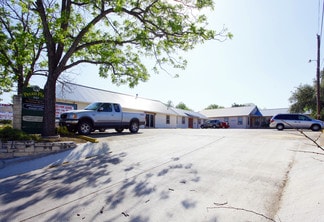 Kerrville, TX Retail - 843 Sidney Baker St Kerrville, TX Retail - 843 Sidney Baker St