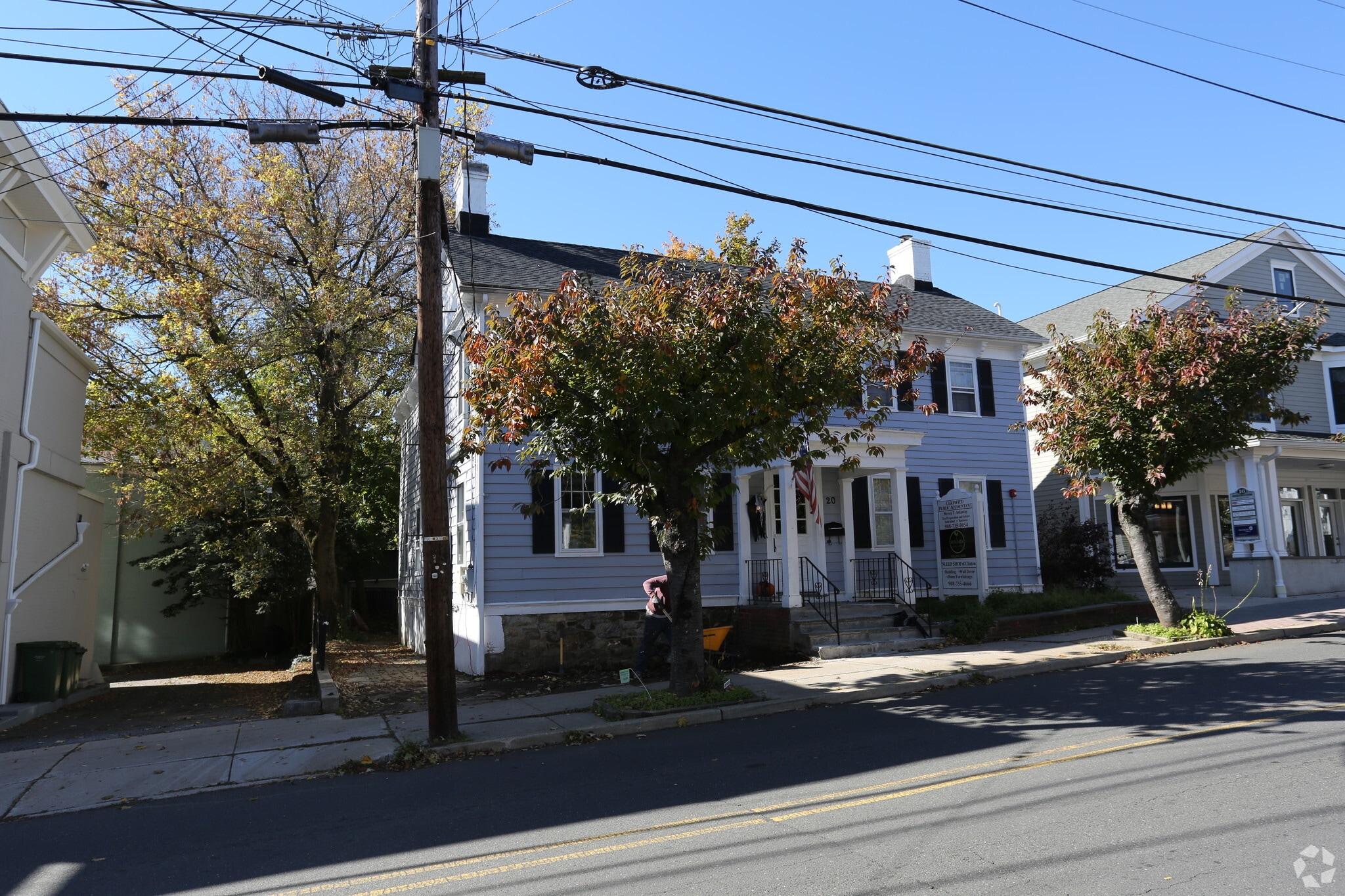 20 Leigh St, Clinton Township, NJ for Sale