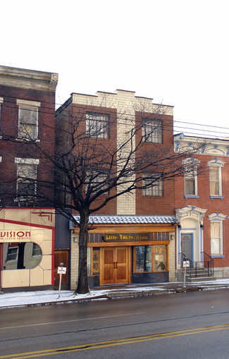 Pittsburgh, PA undefined - 2122 E Carson St