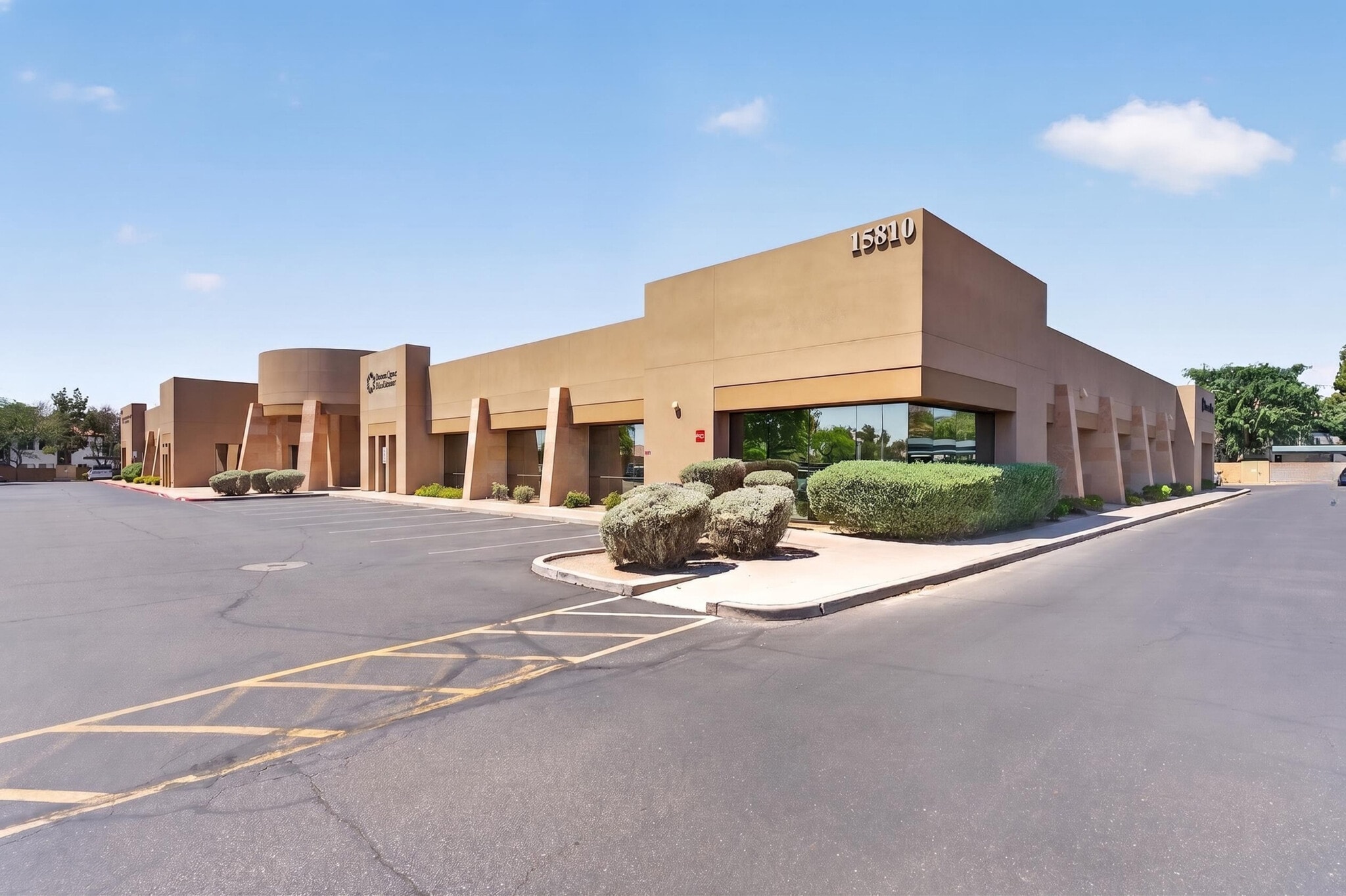 15810 S 45th St, Phoenix, AZ for Sale