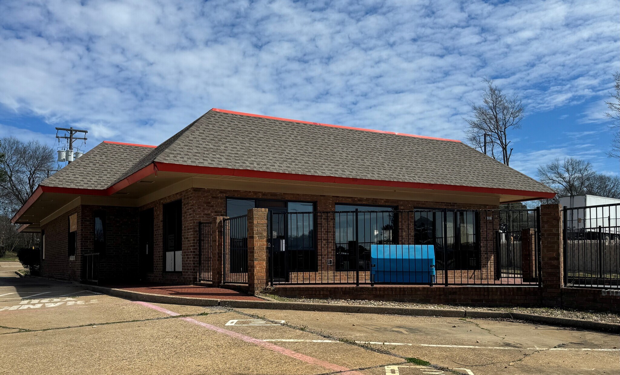 3118 Estes Pky, Longview, TX for Sale