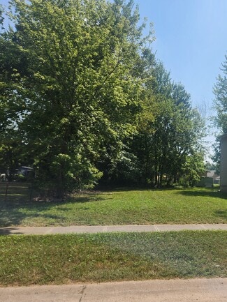 Lorain, OH Commercial - 3825 Canton ave